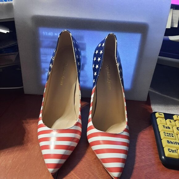 Reindee Lusion WMN Hight Stiletto Heels Pumps MultiColor Printed Closed Toe Sz 8 - Picture 3 of 6